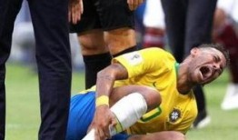 吃瓜群众内马尔,吃瓜群众眼中的足球巨星