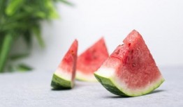 梦见吃瓜又种瓜,瓜田里的奇幻之旅