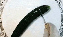 街边吃瓜表情包gif,捕捉瞬间欢乐与生活百态