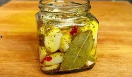 吃瓜记得带调料,解锁美味调料，尽享夏日清凉