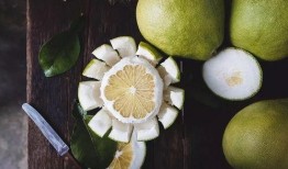 阿佳只吃瓜,一场甜蜜的美食之旅