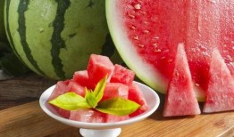 吃瓜放什么音乐,这些音乐让你清凉一夏